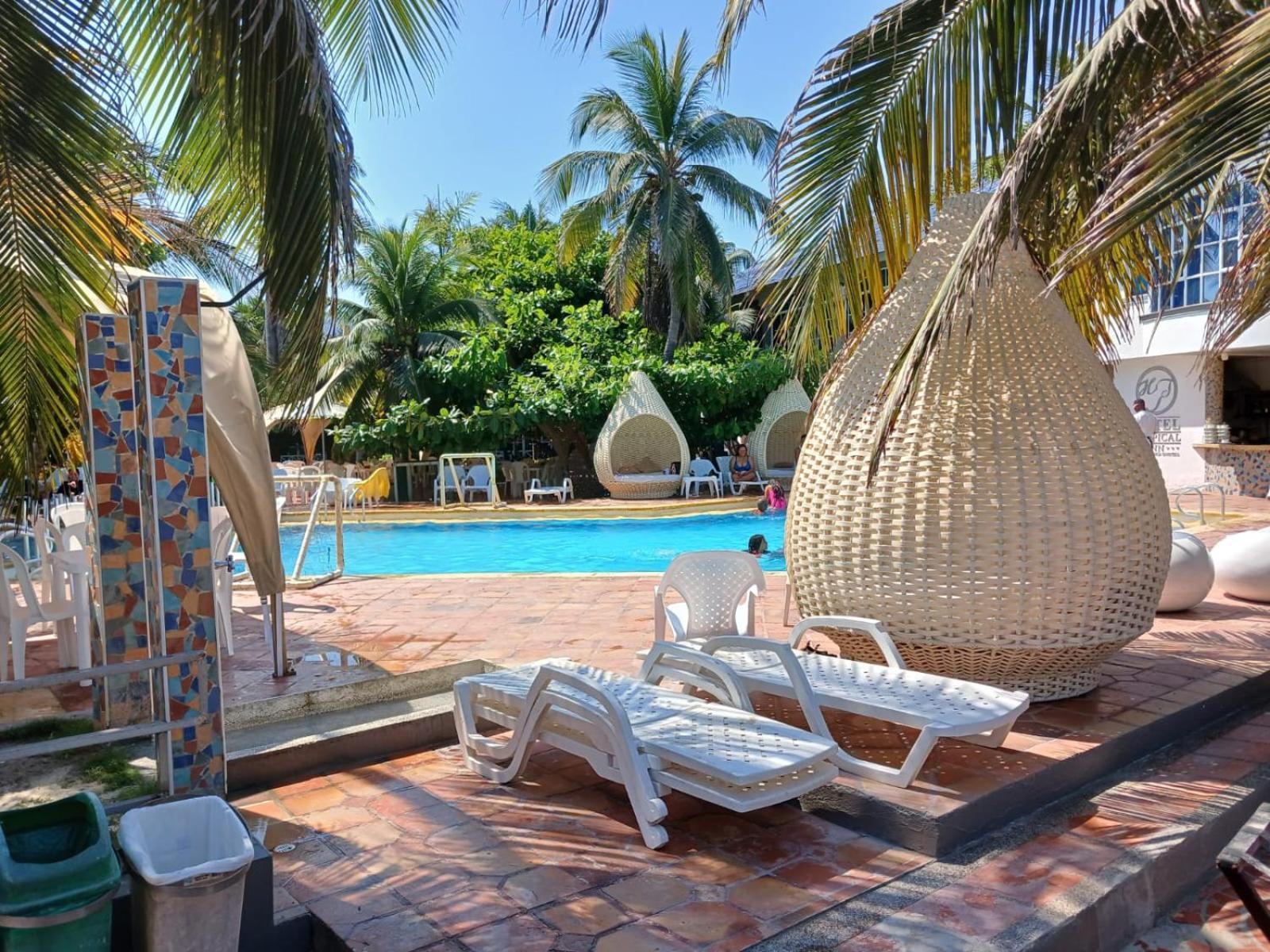 Hotel Tropical Inn Playa de Punta Arena ภายนอก รูปภาพ