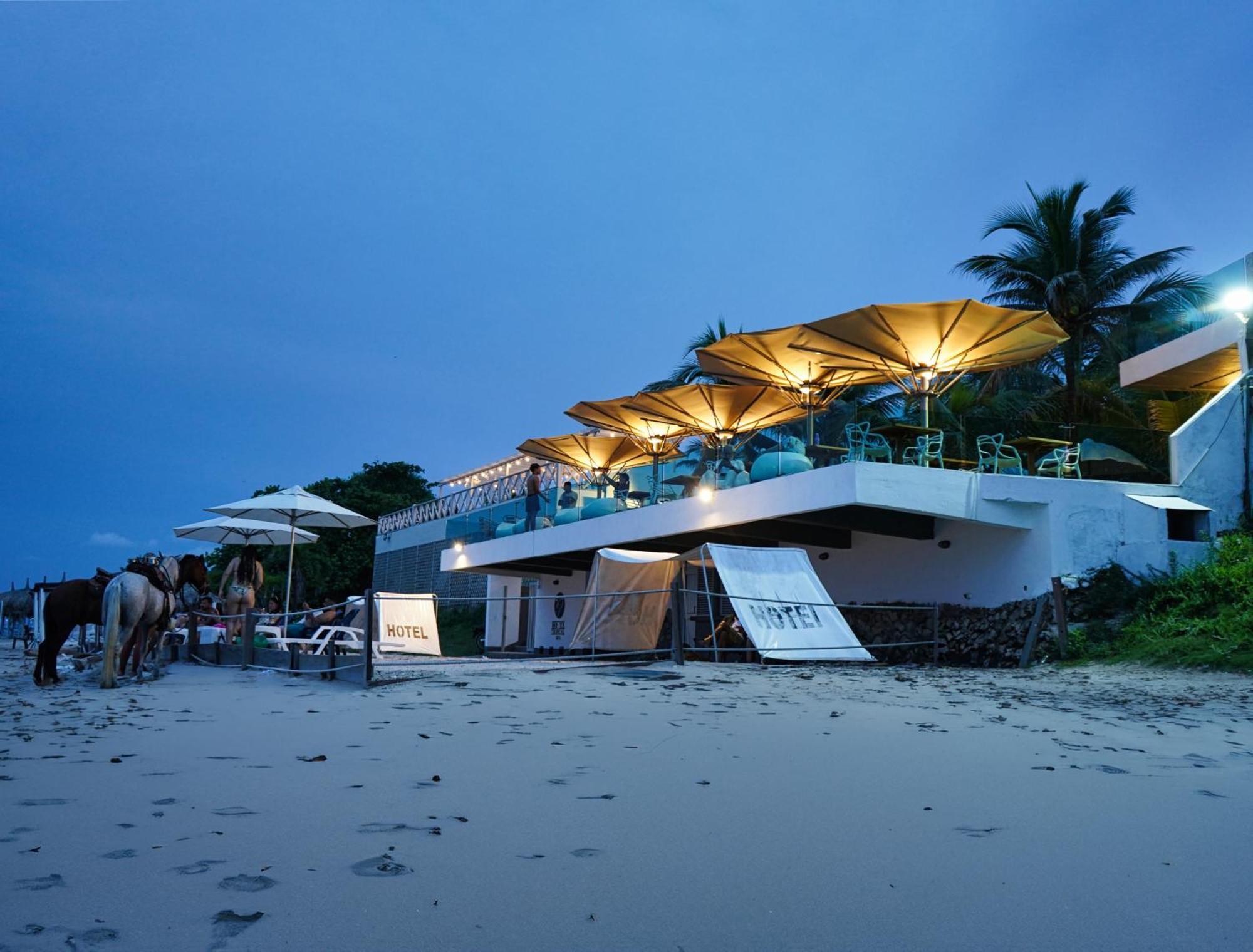 Hotel Tropical Inn Playa de Punta Arena ภายนอก รูปภาพ